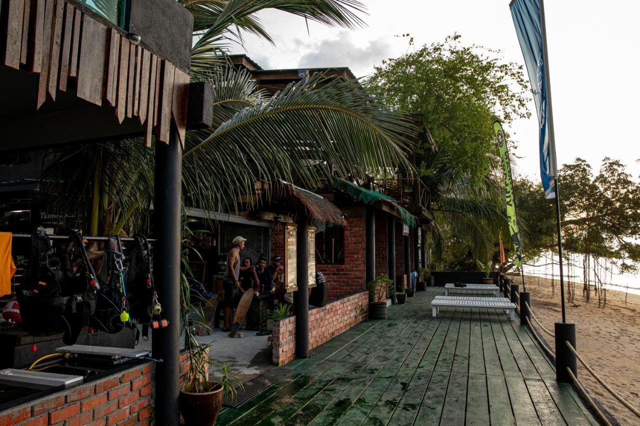 Tioman Cabana Bed & Breakfast Kampong Ayer Batang Екстер'єр фото