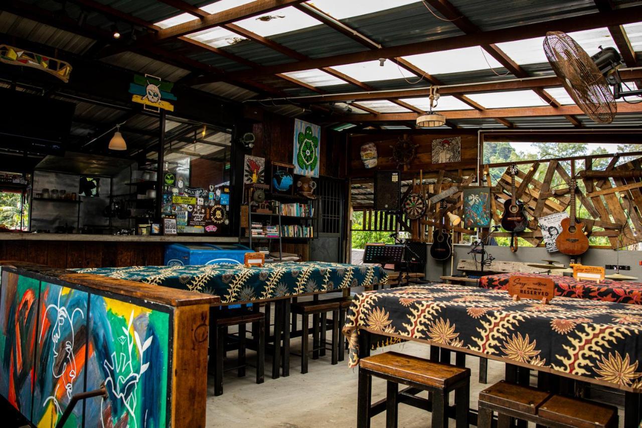 Tioman Cabana Bed & Breakfast Kampong Ayer Batang Екстер'єр фото